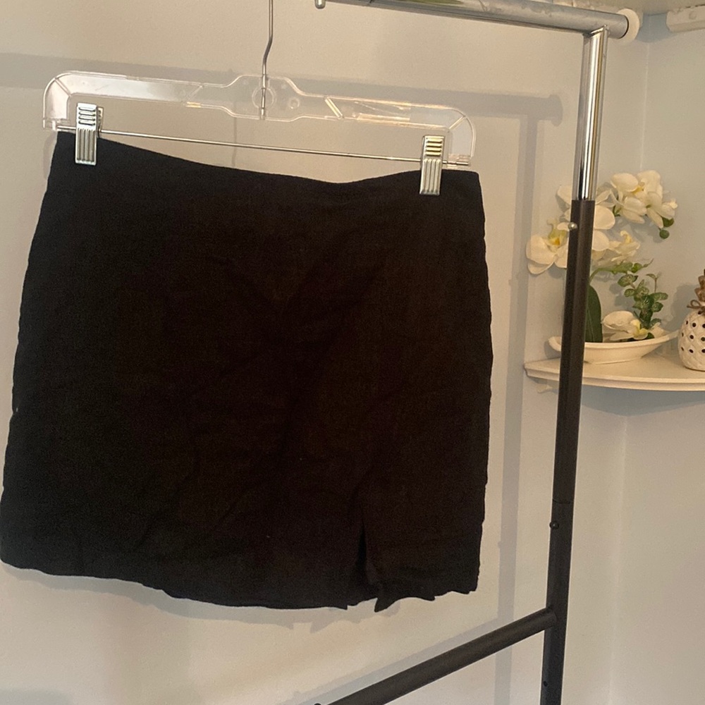 Black linen mini skirt with thigh slit